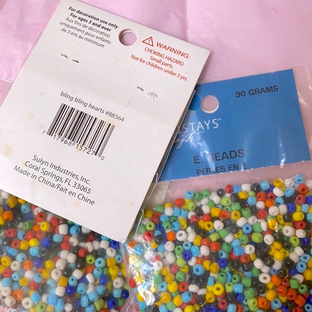 Arts & Crafts Supplies Bundle - Picture 5 of 6